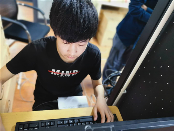 选手秦琦伟在日常训练中.jpg 选手秦琦伟在日常训练中.jpg