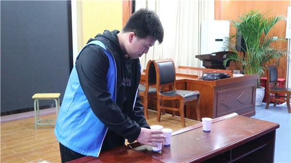 做好后勤保障.JPG