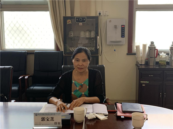 健康副校长郭宝芝讲话.png